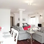 Flh Cascais Gorgeous & Spacious Apartment Cascais