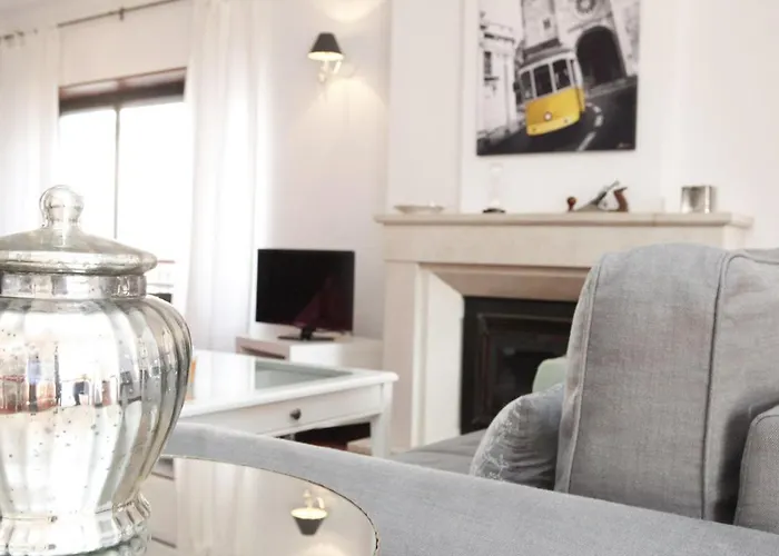 Flh Cascais Gorgeous & Spacious Apartment Cascais