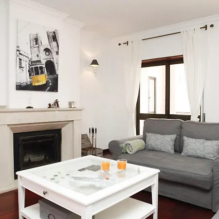 Guia's Gorgeous & Spacious Cascais