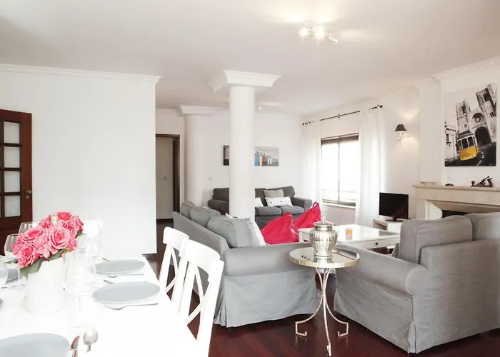 Flh Cascais Gorgeous & Spacious Apartment 卡斯凯什